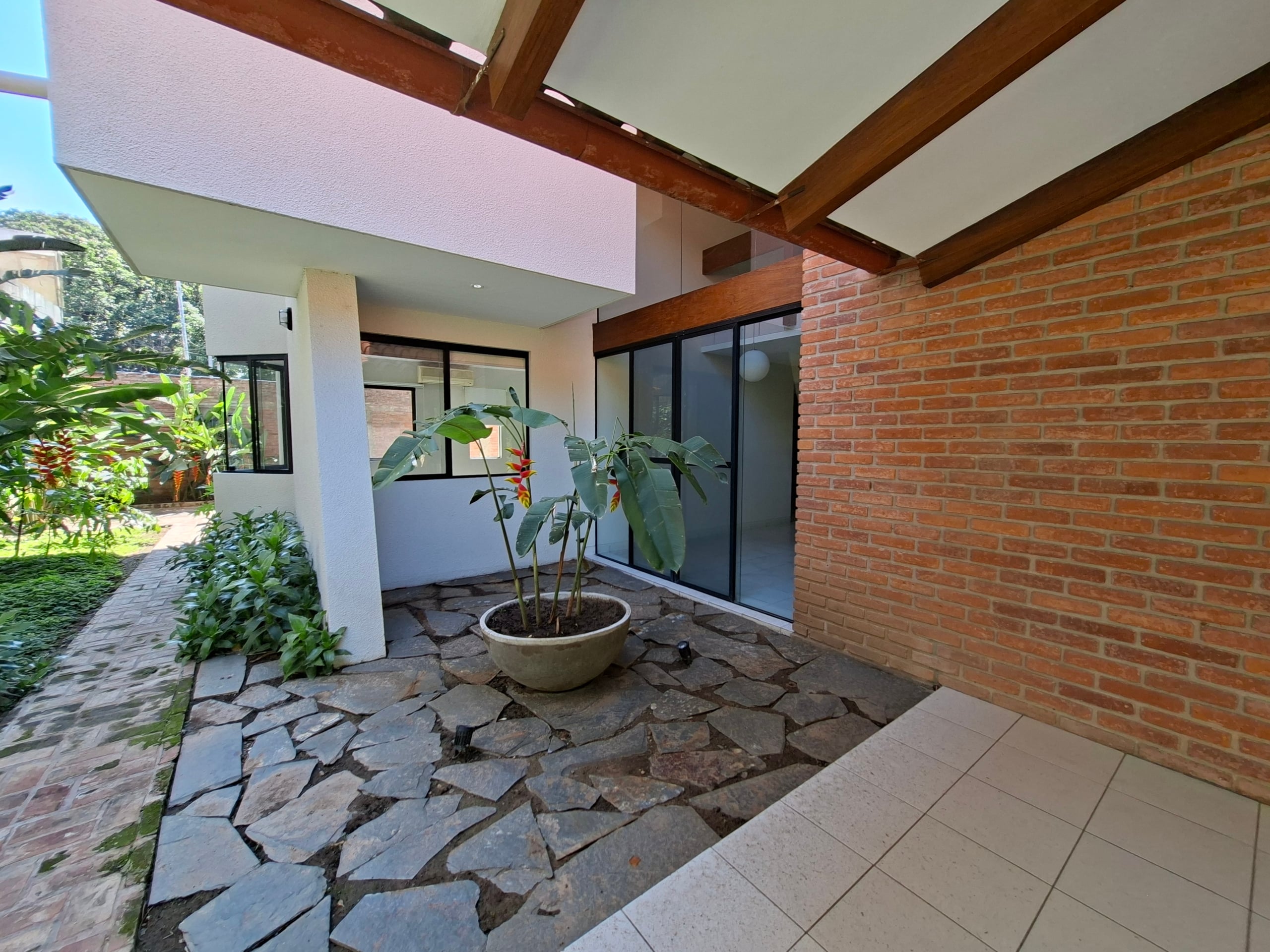 En Alquiler - Casa en Condominio Dali 8 - Foto 5